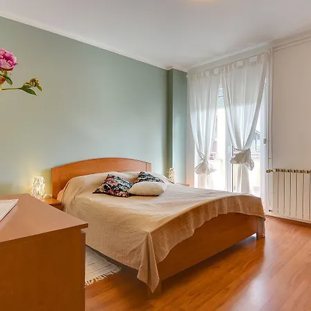 Apartment Strandnahe Oase: Mit Pool Und Komfort