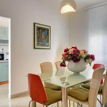 Strandnahe Oase: Mit Pool Und Komfort Apartment *